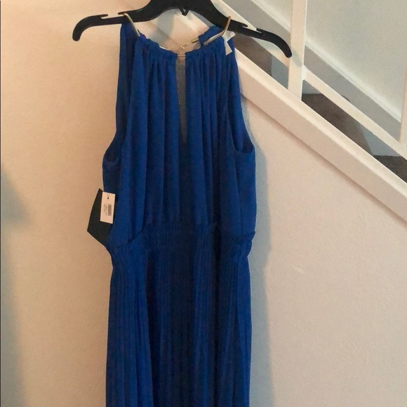 MICHAEL KORS chain-embellished pleated dress - Picture 4 of 4